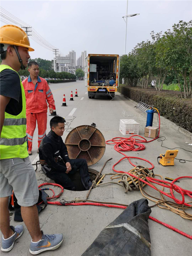 吉安翻衬法管道修复技术主要工序